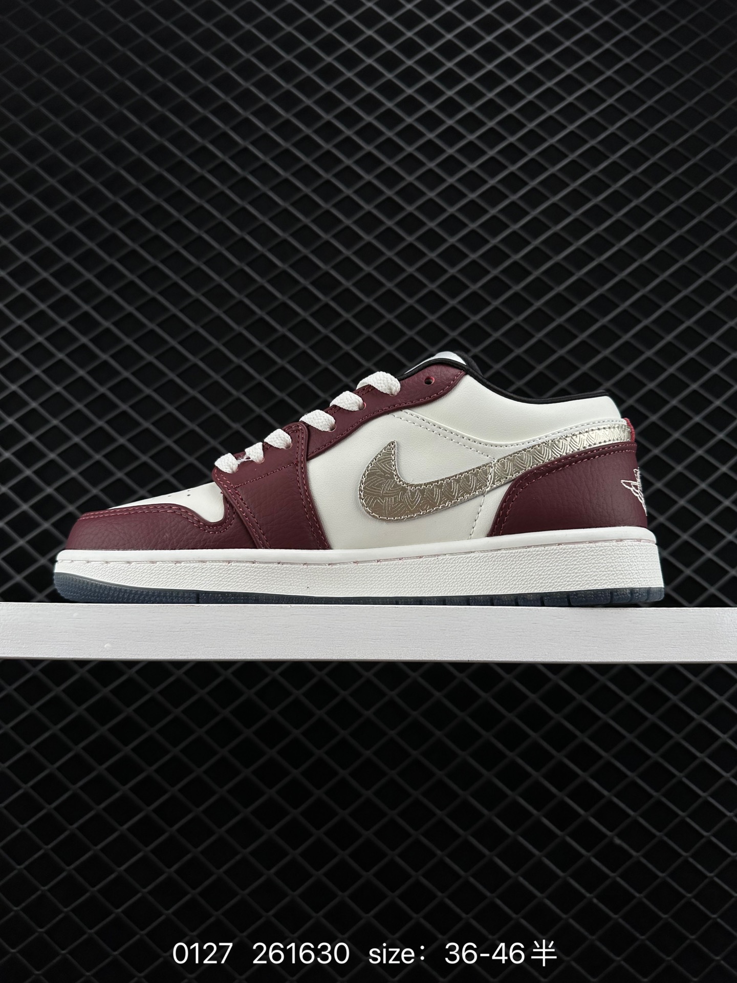 Jordan 1 Low ”Year of the Dragon“